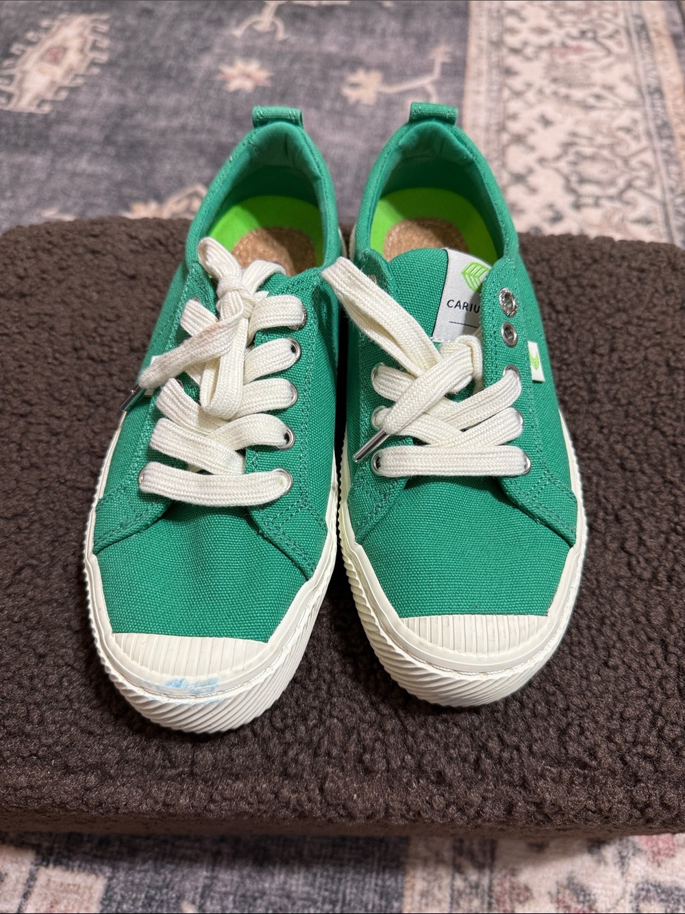 Cariuma Green Canvas Sneakers with White Laces